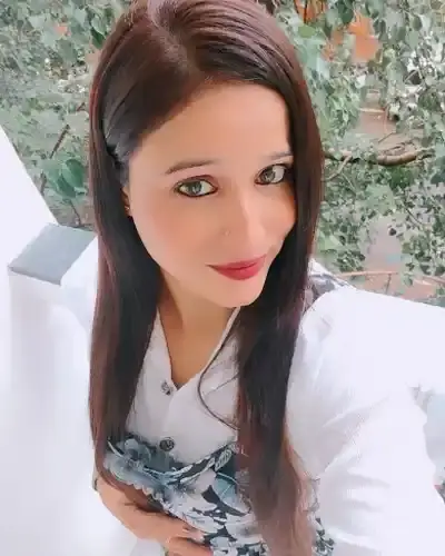 Call Girls in Dumka
